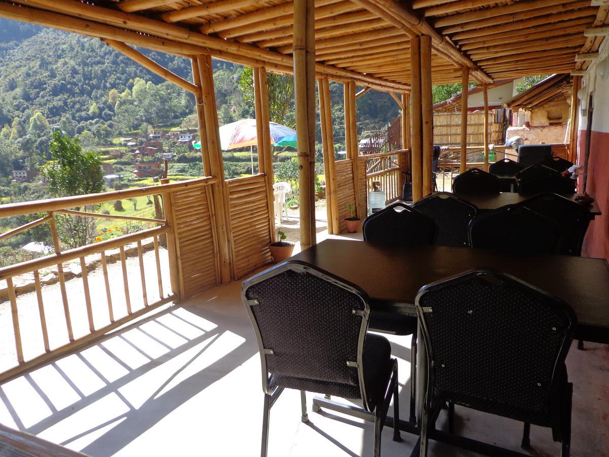 Solid Rock - Lodge & Restaurant Pharping Esterno foto